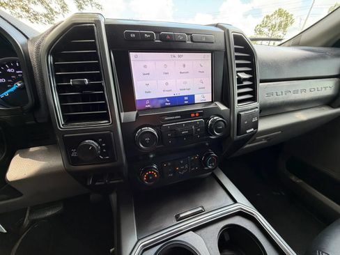 Used 2020 Ford F250 XLT w/ XLT Premium Package AWD/4WD image 15
