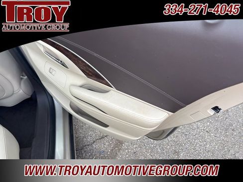 Used 2014 Buick LaCrosse Leather image 2