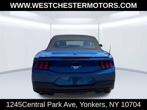 Used 2024 Ford Mustang Premium RWD image 5