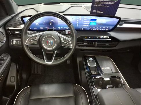 Used 2025 Buick Enclave Avenir w/ Super Cruise Package AWD/4WD image 7