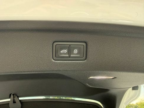 Used 2019 Audi A5 2.0T Premium Plus w/ Premium Plus AWD/4WD image 16