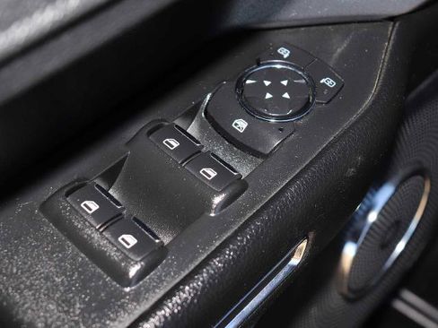 Certified 2019 Ford Expedition XLT w/ Equipment Group 201A image 16