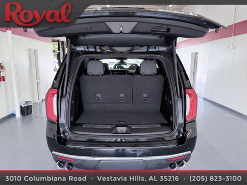 Used 2022 GMC Yukon Denali AWD/4WD image 4