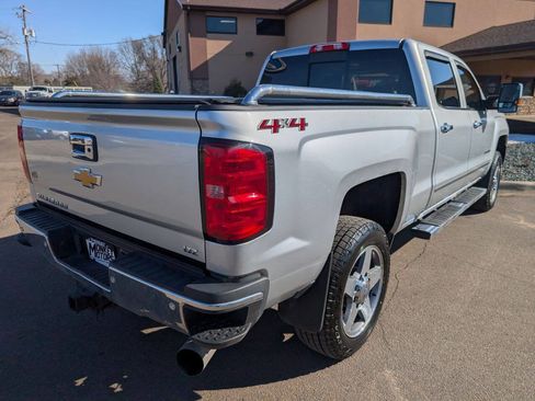 Used 2018 Chevrolet Silverado 2500 LTZ image 10