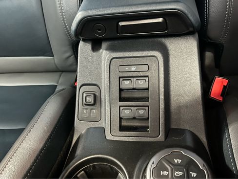 Used 2023 Ford Bronco Outer Banks w/ Sasquatch Package AWD/4WD image 29