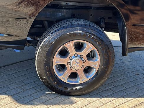 Used 2024 RAM 2500 Big Horn w/ Bed Utility Group image 12