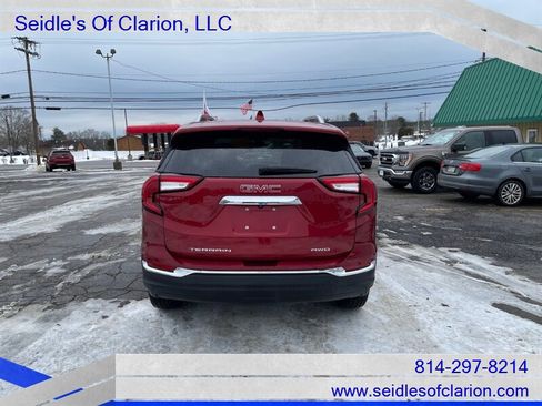 Used 2024 GMC Terrain SLT image 4