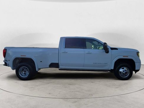 Used 2022 GMC Sierra 3500 Denali AWD/4WD image 6