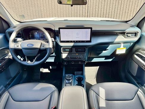 New 2025 Ford Maverick Lobo image 34