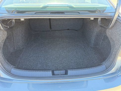 Used 2024 Volkswagen Jetta SE FWD image 22