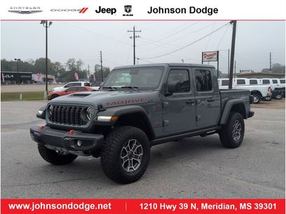 New 2025 Jeep Gladiator Mojave w/ Convenience Group