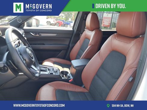 Used 2024 MAZDA CX-5 Carbon Edition AWD/4WD image 16