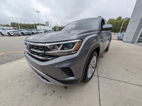 Used 2021 Volkswagen Atlas SE image 9