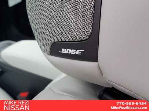 New 2026 Nissan Leaf Platinum+ w/ Cargo Package (Platinum+) FWD image 9