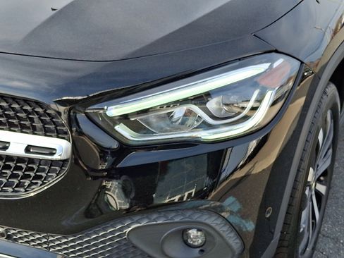 Certified 2022 Mercedes-Benz GLA 250 4MATIC image 9