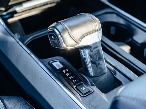 Used 2021 Ford F150 Lariat image 28