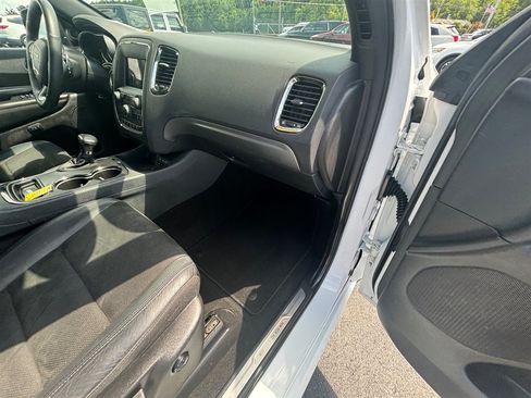 Used 2019 Dodge Durango GT RWD image 29