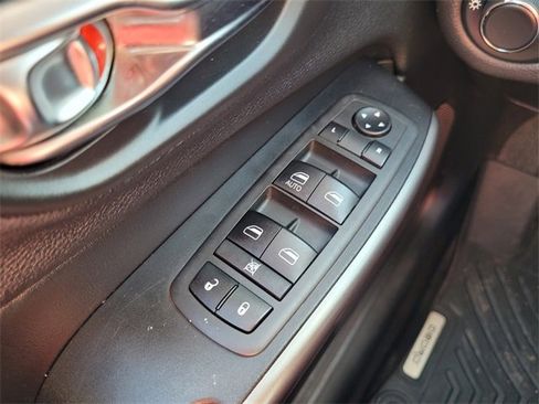 Certified 2020 Jeep Cherokee Latitude image 22