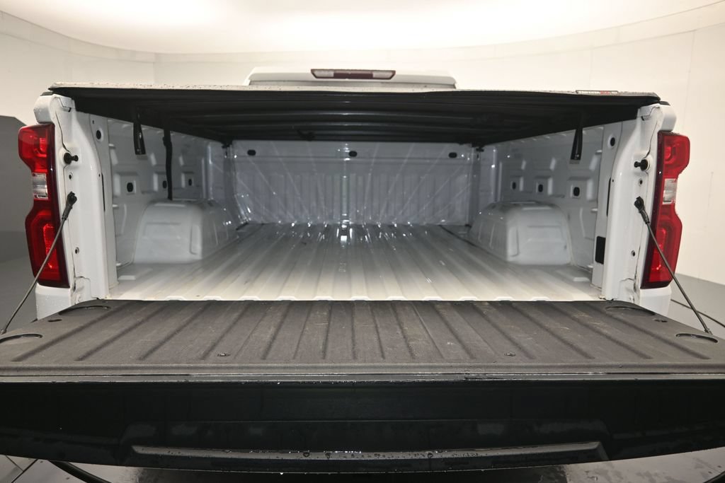 Used 2021 Chevrolet Silverado 1500 Custom RWD image 24