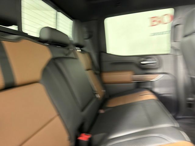 Used 2020 Chevrolet Silverado 1500 High Country w/ Technology Package AWD/4WD image 38