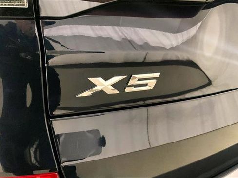 Used 2024 BMW X5 xDrive40i w/ M Sport Package image 7