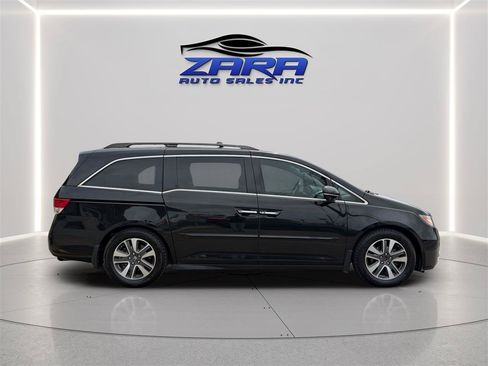 Used 2016 Honda Odyssey Touring Elite image 8