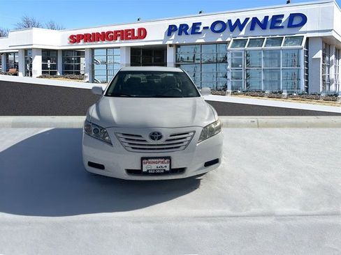 Used 2008 Toyota Camry image 2