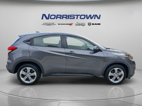 Used 2021 Honda HR-V LX image 7