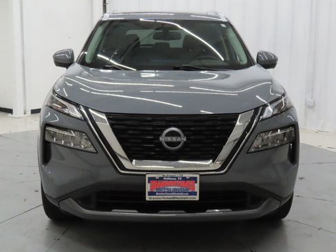 Used 2023 Nissan Rogue SL w/ SL Premium Package image 8