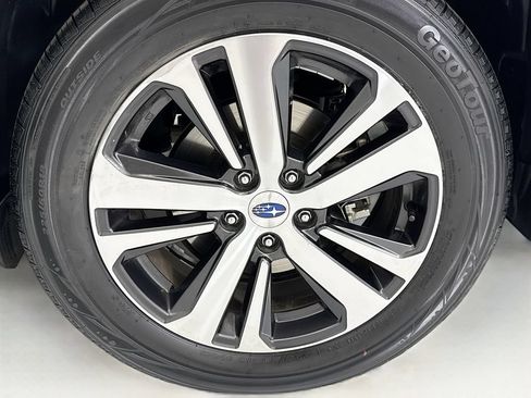 Used 2019 Subaru Outback 2.5i Limited AWD/4WD image 29