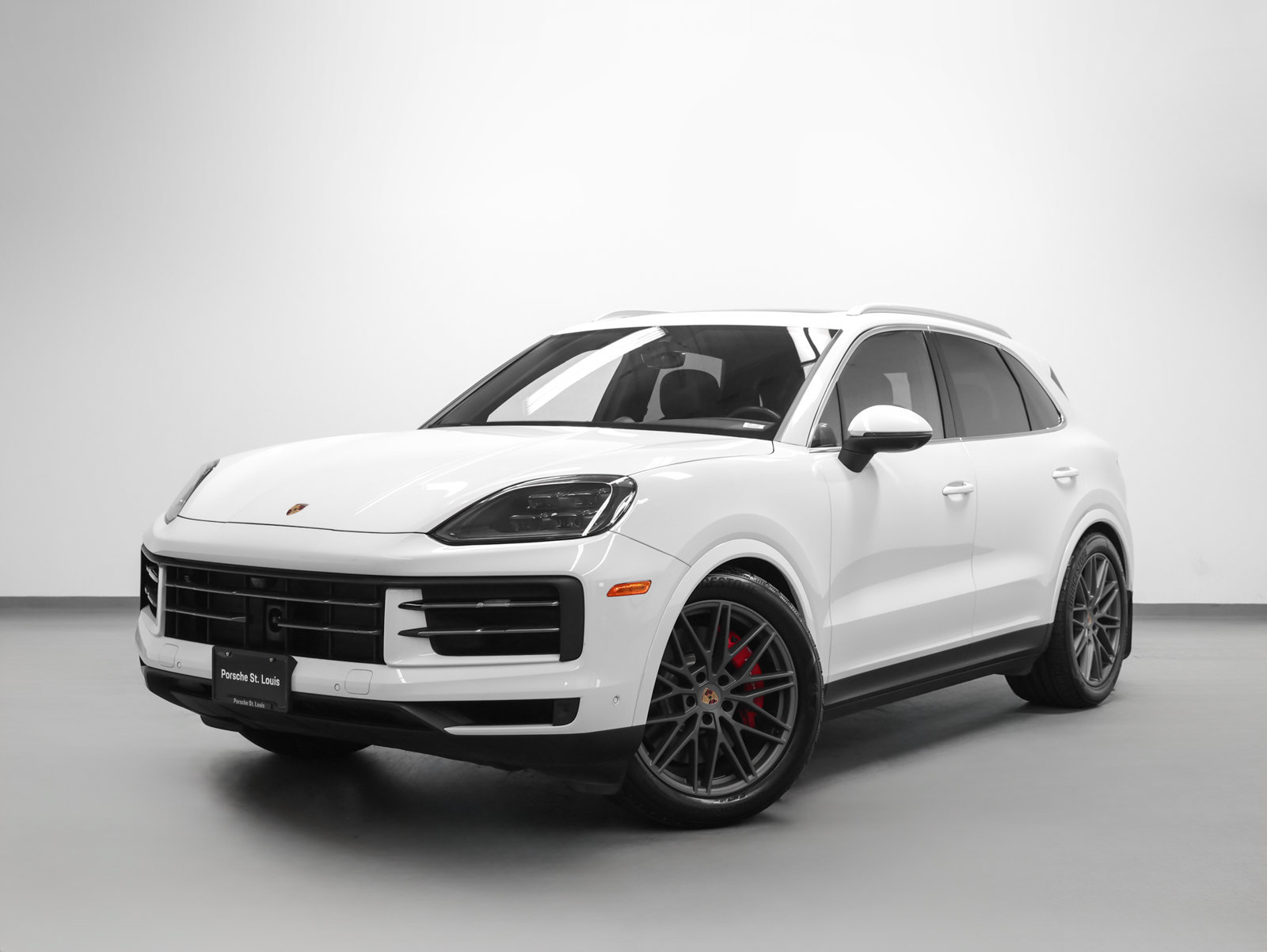 Certified 2025 Porsche Cayenne S AWD/4WD image 6