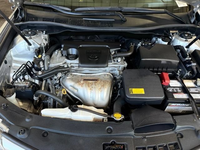 Used 2013 Toyota Camry SE FWD image 8