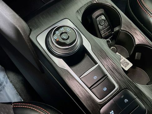 Used 2024 Ford Escape ST-Line image 15