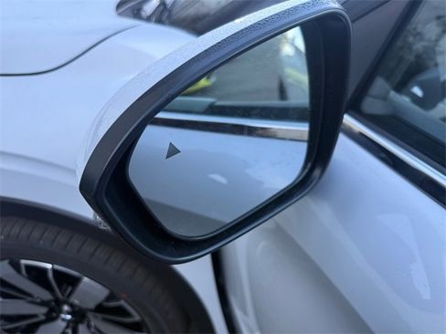 New 2026 Mitsubishi Outlander SEL image 33