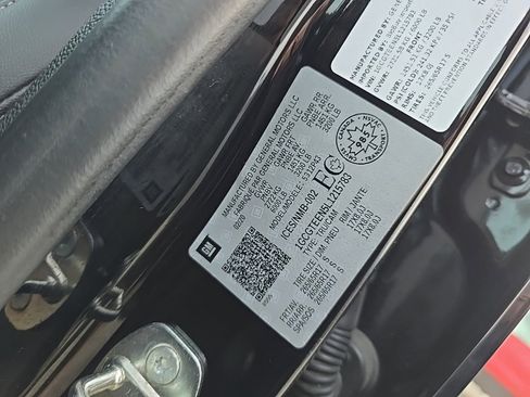 Used 2020 Chevrolet Colorado ZR2 image 37