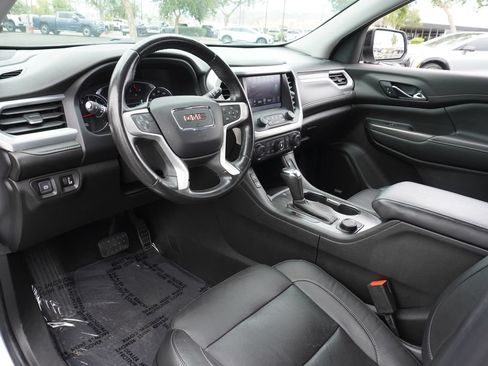 Certified 2019 GMC Acadia SLT w/ Black Edition FWD image 18