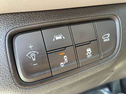 Used 2020 Hyundai Santa Fe SEL w/ Convenience Package FWD image 20