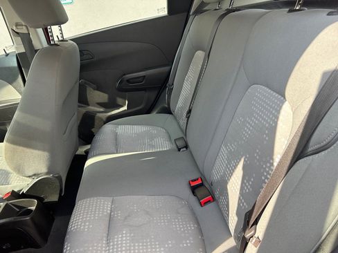 Used 2020 Chevrolet Sonic LT image 11