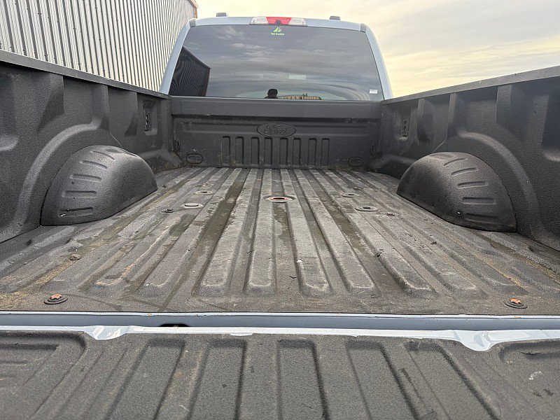 Used 2025 Ford F250 Lariat w/ Black Appearance Package AWD/4WD image 12