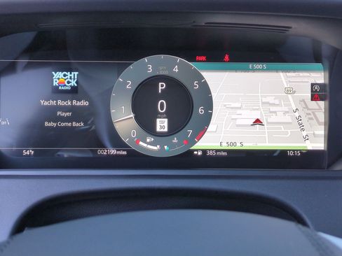 Used 2026 Land Rover Range Rover Velar Dynamic SE image 18