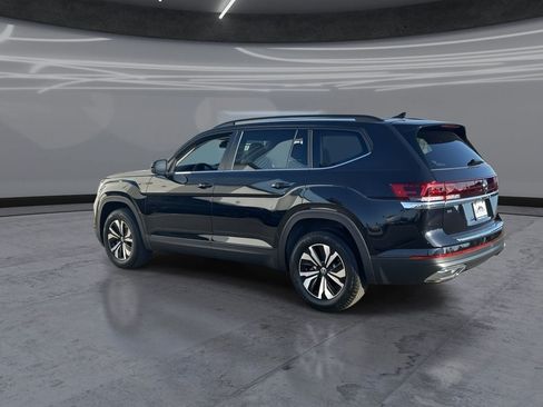 New 2026 Volkswagen Atlas SE FWD image 4