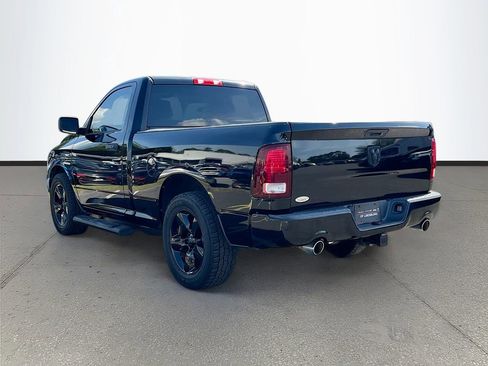 Used 2014 RAM 1500 Express RWD image 5