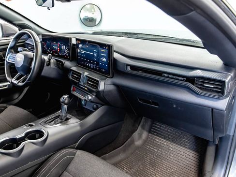 Used 2024 Ford Mustang Coupe RWD image 10