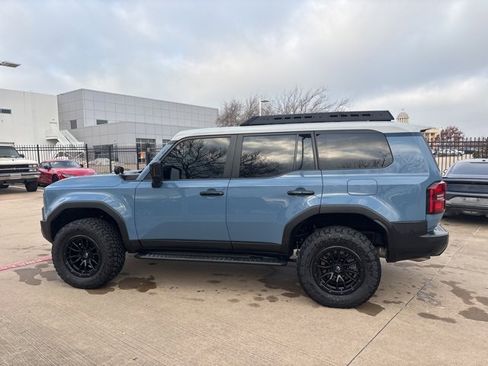 Certified 2024 Toyota Land Cruiser image 8