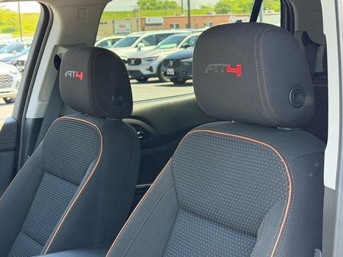 Used 2023 GMC Acadia AT4 AWD/4WD image 26