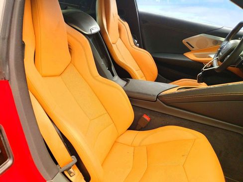 Used 2025 Chevrolet Corvette Stingray Preferred Cpe w/ Battery Protection Package RWD image 7