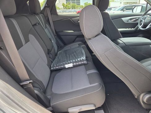 Used 2023 Chevrolet Blazer LT w/ Convenience Package FWD image 12