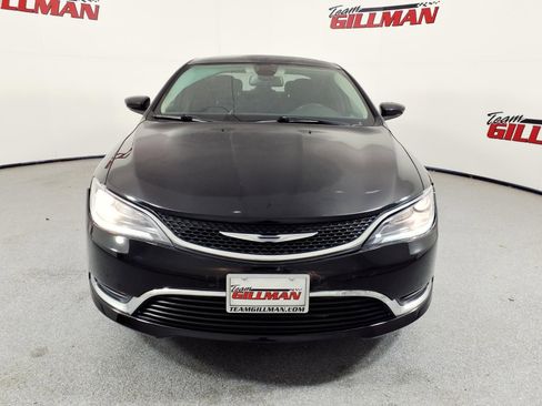 Used 2016 Chrysler 200 Limited w/ Convenience Group image 4