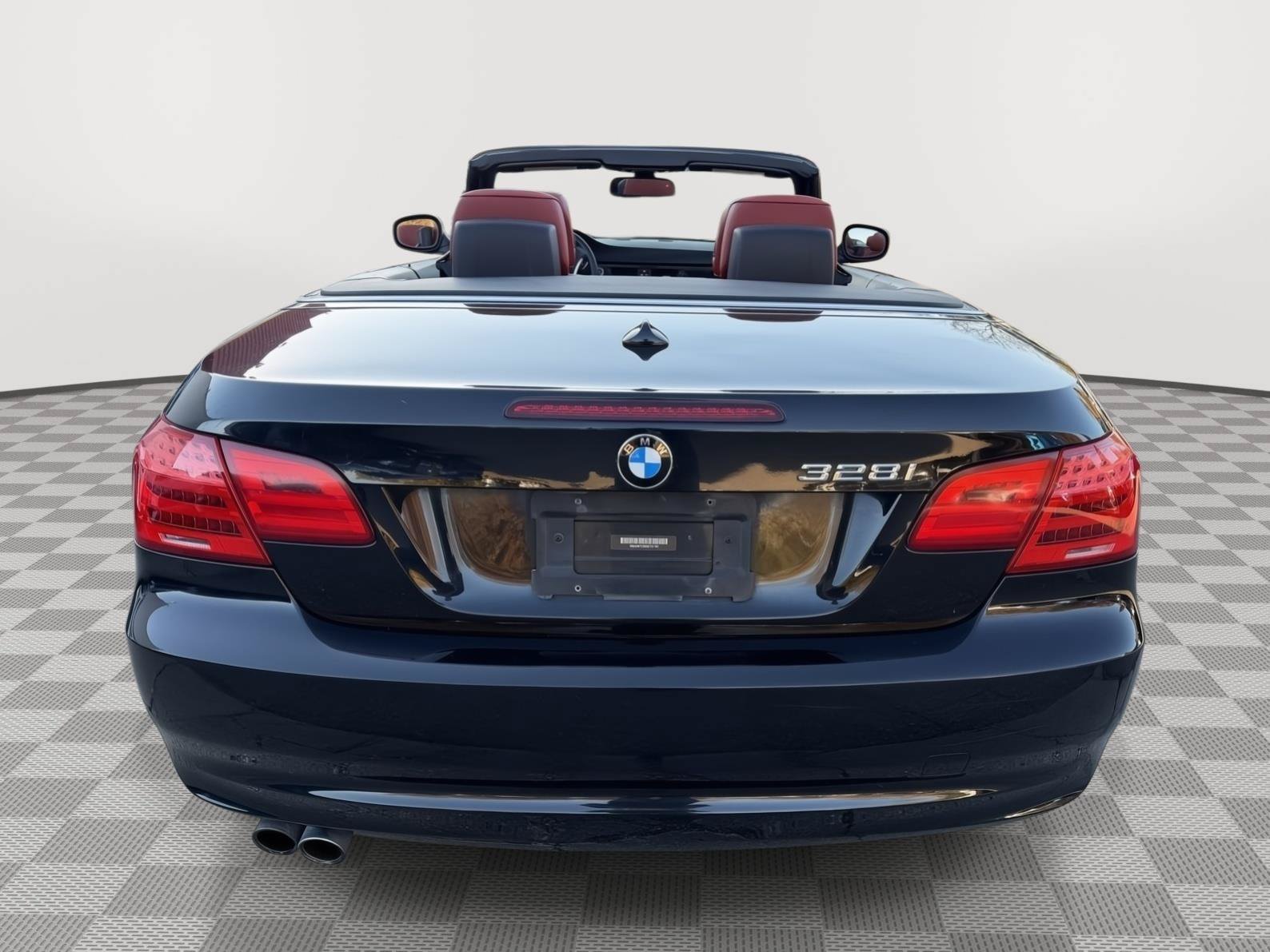 Used 2013 BMW 328i Convertible RWD image 6