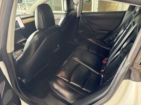 Used 2021 Tesla Model 3 Standard Range Plus RWD image 13